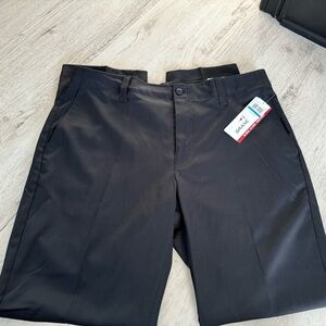 NWT, men’s golf pant